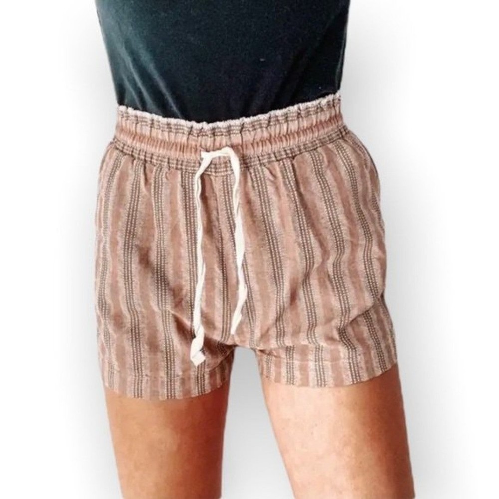 Forever 21 High Waisted Striped Paper Bag Shorts Size Large